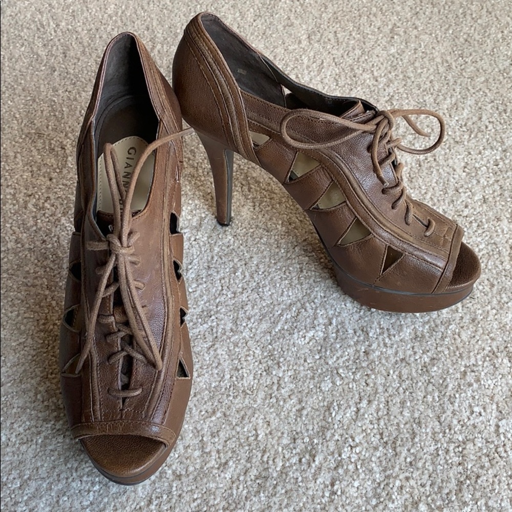 Gianni Bini open toe platform pumps